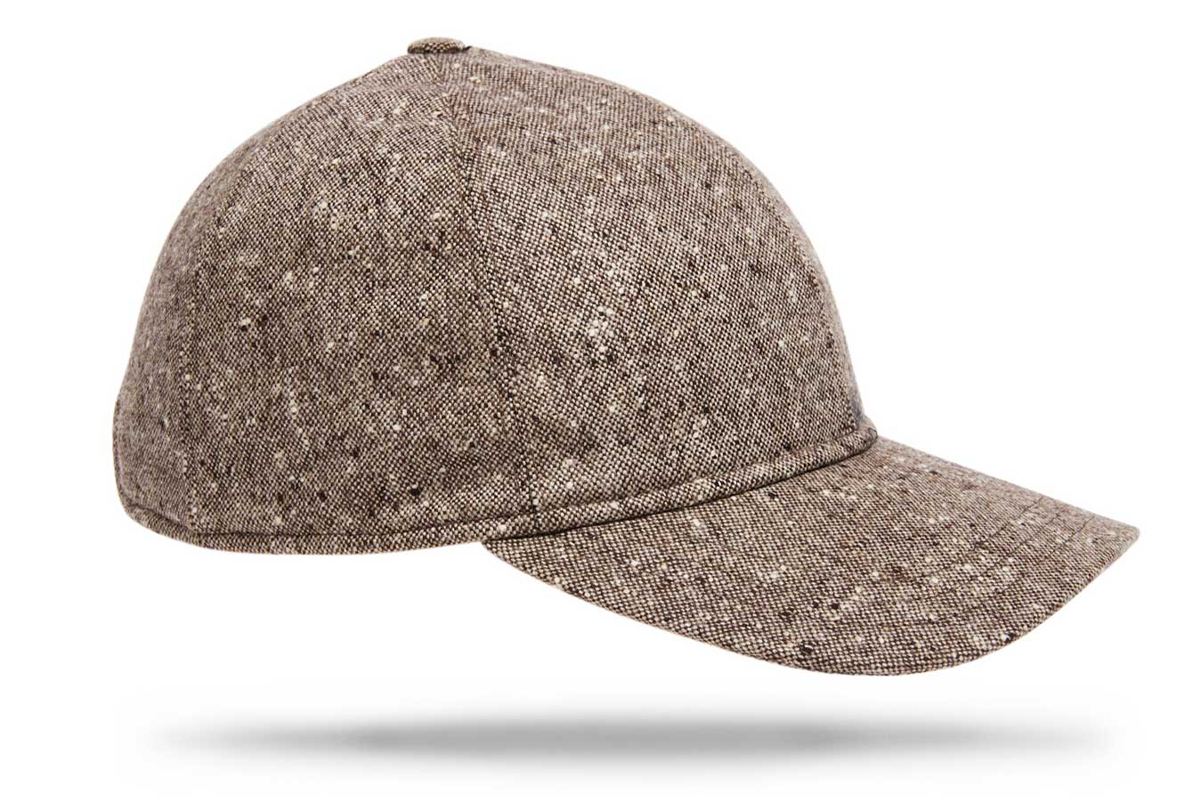 
Design
A refined and upgraded version of a timeless baseball cap for a modernized sportswear aesthetic. Crafted from 100% wool, this elevated yet casual cap is constructed from six panels with a curved brim. The perfect casual-luxe accessory for any ensemble. 
Material
100% wool. 
Specifications
100% wool fully lined.Handmade in Italy for Worth & Worth.