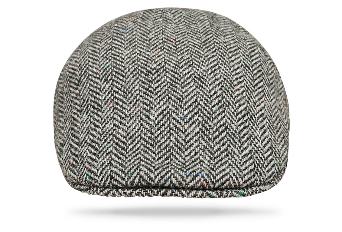 
Design
This 100% pure wool driver cap has a distinct look that never fails to set it apart. The ideal choice for crisp days or chilly nights. 
Material
100% pure Italian Wool.
Specifications
100% pure Italian Wool.Handmade in Italy for Worth & Worth.
